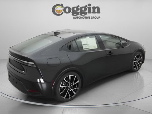 New 2026 Toyota Prius Plug-In Hybrid image 18