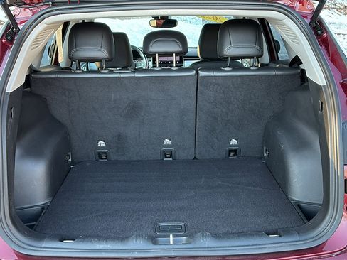 Certified 2022 Jeep Compass Latitude image 24