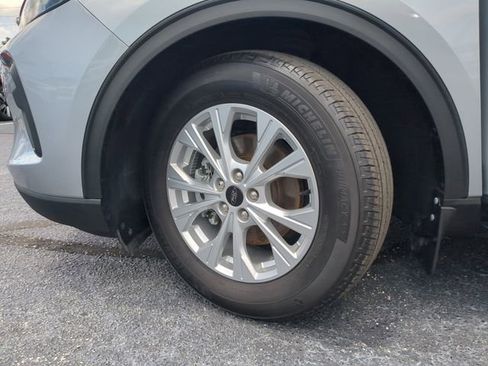 Used 2023 Ford Escape Active w/ Tech Pack #1 FWD image 35
