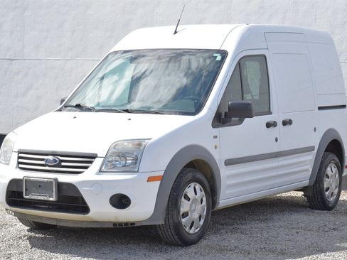 Used 2011 Ford Transit Connect XLT image 8