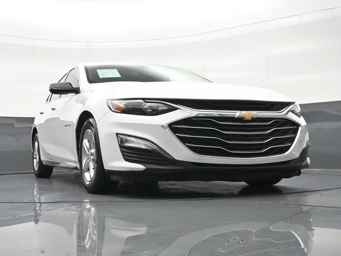 Used 2022 Chevrolet Malibu LS FWD image 29