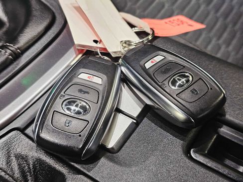 Used 2023 Toyota GR86 image 30