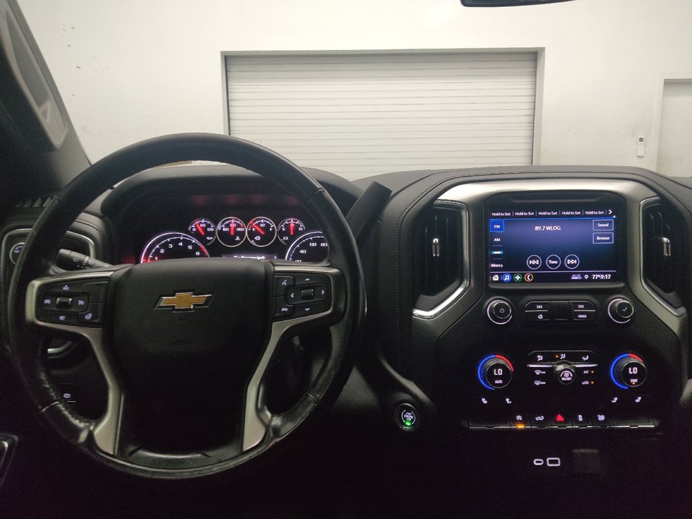 Used 2021 Chevrolet Silverado 1500 LT RWD image 22