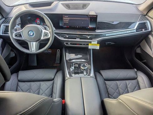 New 2026 BMW X5 xDrive50e w/ Executive Package image 15