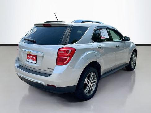 Used 2017 Chevrolet Equinox Premier w/ Enhanced Convenience Package FWD image 6