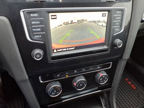 Used 2017 Volkswagen GTI S image 36