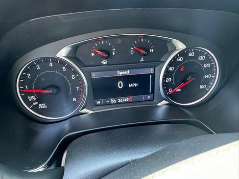 Used 2024 Chevrolet Blazer LT FWD image 19