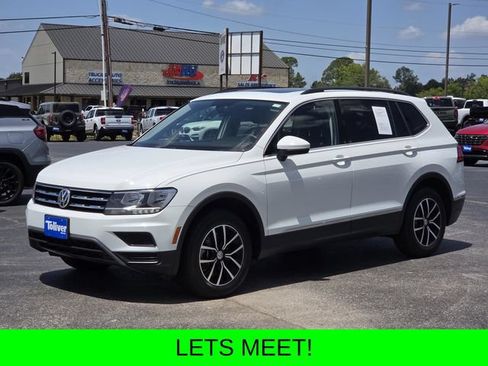 Used 2021 Volkswagen Tiguan SE w/ Panoramic Sunroof Package AWD/4WD image 4