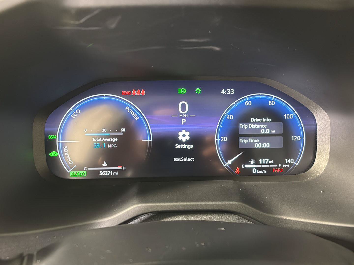 Used 2023 Toyota RAV4 Limited AWD/4WD image 3