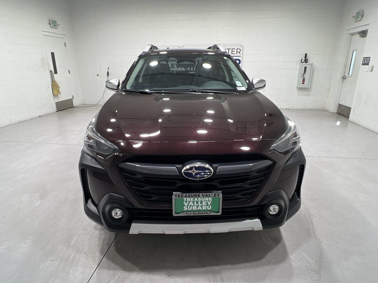 Used 2024 Subaru Outback Touring XT AWD/4WD image 3