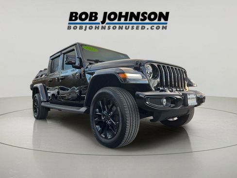 Used 2023 Jeep Gladiator Overland image 1