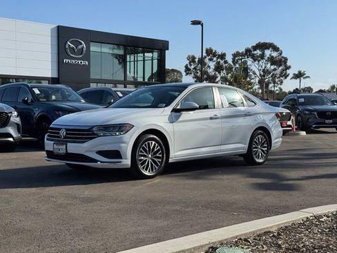 Used 2021 Volkswagen Jetta SE FWD image 7