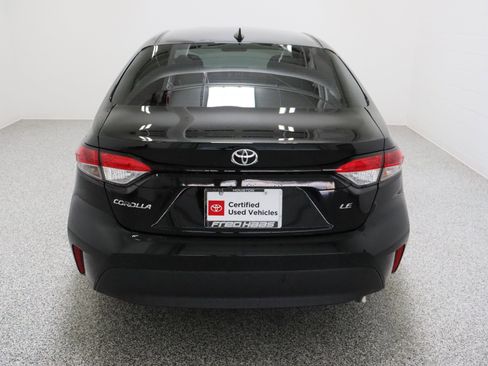 Used 2026 Toyota Corolla LE FWD image 8