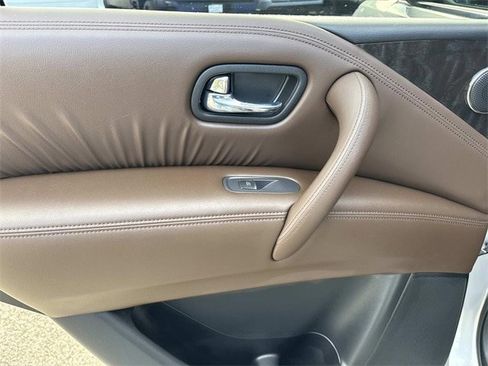 Used 2024 Nissan Armada Platinum w/ Captain's Chairs Package image 21