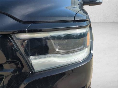 Used 2023 RAM 1500 Laramie AWD/4WD image 9