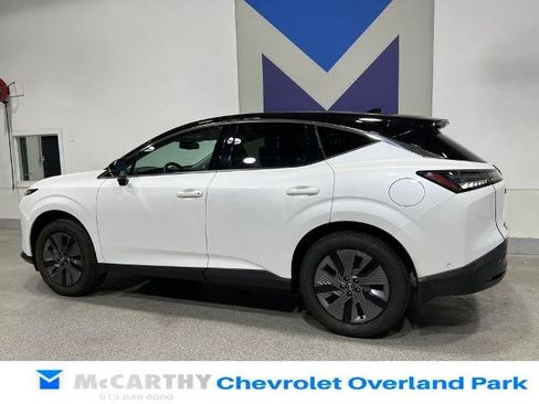 Used 2025 Nissan Murano SL AWD/4WD image 7