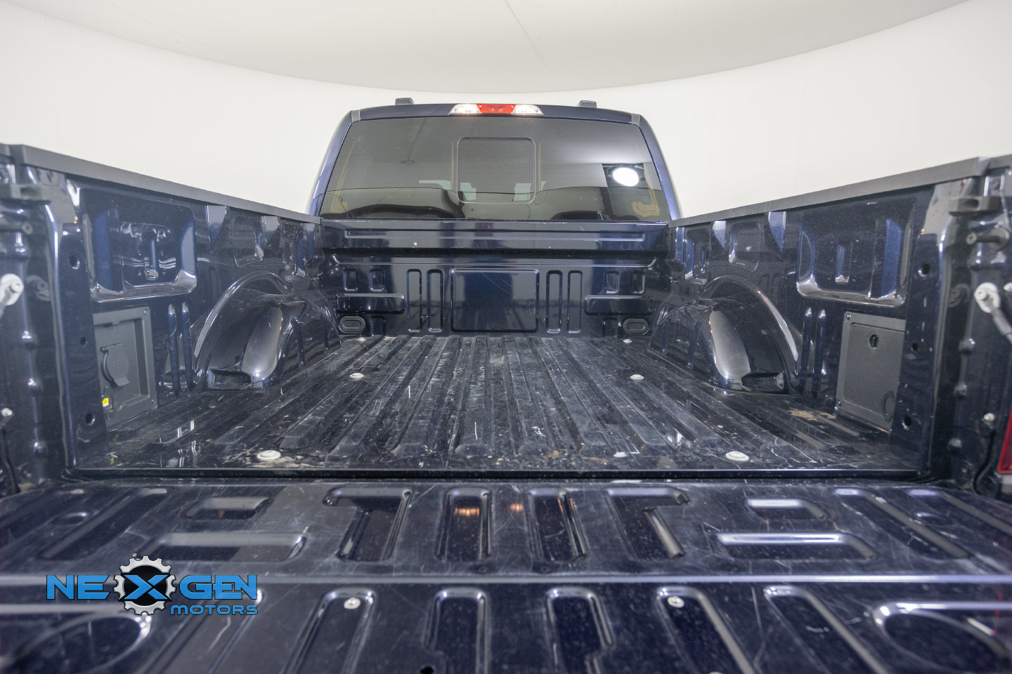 Used 2025 Ford F150 XLT w/ Equipment Group 302A MID AWD/4WD image 38