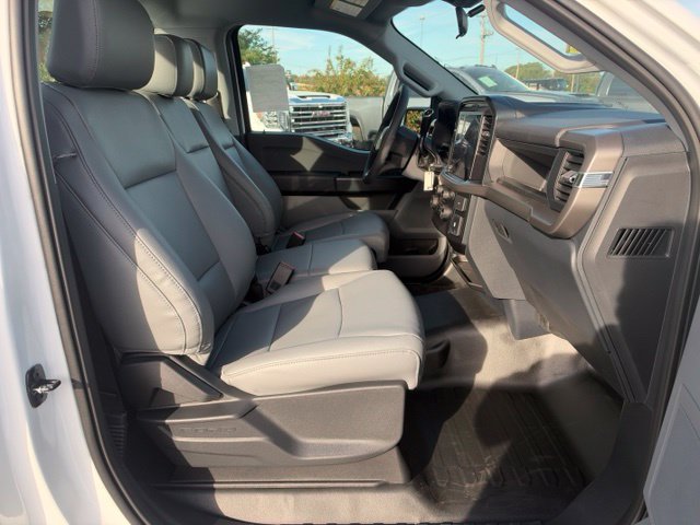 New 2026 Ford F150 XL RWD image 9