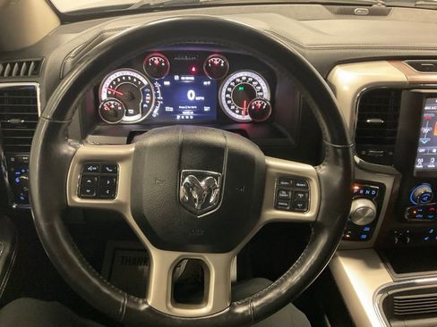 Used 2016 RAM 1500 Laramie w/ Convenience Group AWD/4WD image 20