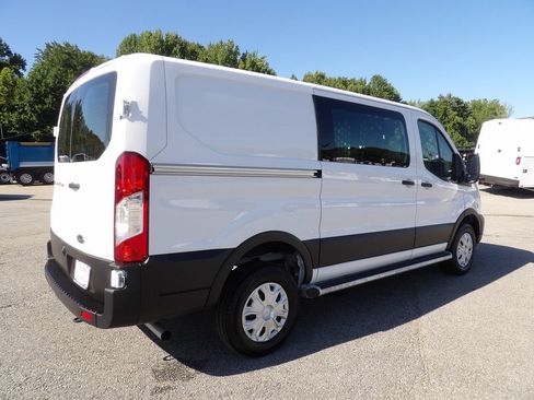 Used 2025 Ford Transit 250 Low Roof w/ Exterior Upgrade Package RWD image 8