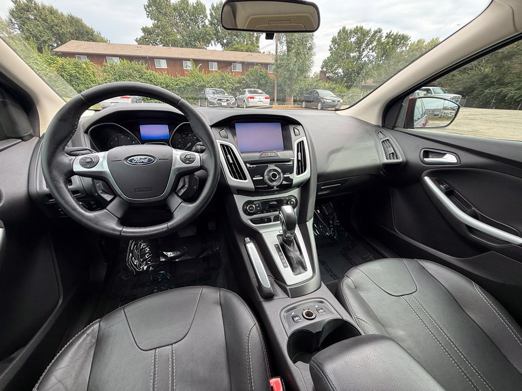 Used 2013 Ford Focus SE FWD image 15