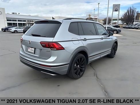 Used 2021 Volkswagen Tiguan SE R-Line w/ 3rd Row Seat Package image 3