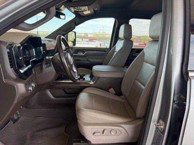 Used 2024 GMC Sierra 2500 SLT w/ Texas SLT Premium Package AWD/4WD image 14