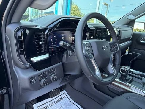 New 2026 Chevrolet Silverado 1500 RST w/ Convenience Package II AWD/4WD image 35
