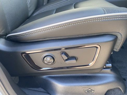 New 2026 RAM 1500 Limited image 30