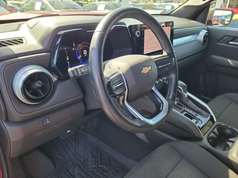 Used 2023 Chevrolet Colorado LT w/ LT Convenience Package RWD image 16