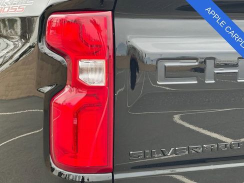 Used 2025 Chevrolet Silverado 1500 LT Trail Boss w/ LPO, Dark Essentials Package AWD/4WD image 30