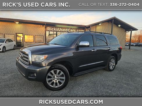 Used 2013 Toyota Sequoia Limited image 1