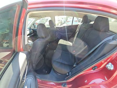 Used 2024 Subaru Legacy Premium image 8