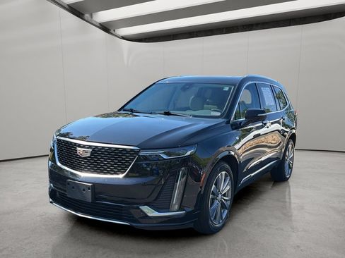 Used 2023 Cadillac XT6 Premium Luxury AWD/4WD image 1