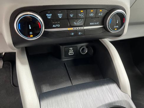 Used 2025 Ford Escape Active FWD image 25