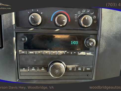 Used 2015 Chevrolet Express 3500 Extended image 15