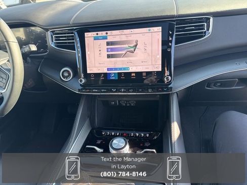 New 2026 Jeep Grand Wagoneer Summit image 14