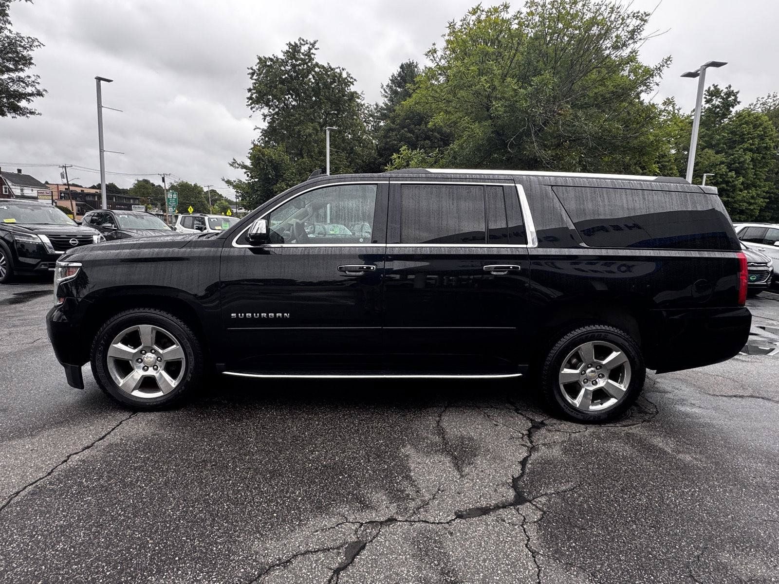 Certified 2020 Chevrolet Suburban Premier AWD/4WD image 4
