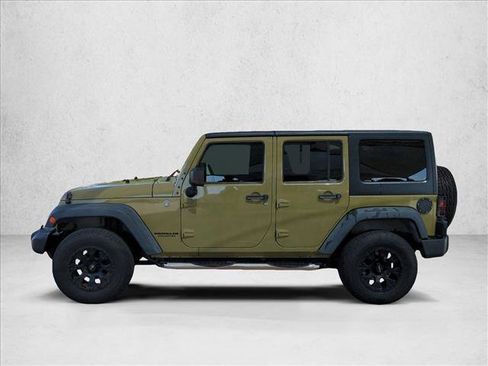 Used 2013 Jeep Wrangler Unlimited Sport w/ Connectivity Group AWD/4WD image 8