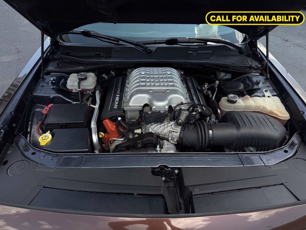 Used 2016 Dodge Challenger SRT Hellcat RWD image 39