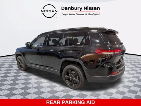 Used 2023 Jeep Grand Cherokee L Laredo AWD/4WD image 5