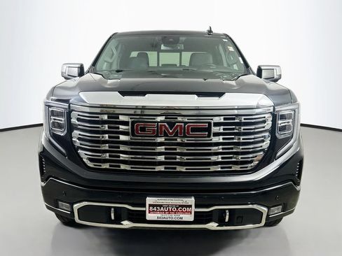 Used 2024 GMC Sierra 1500 Denali AWD/4WD image 2