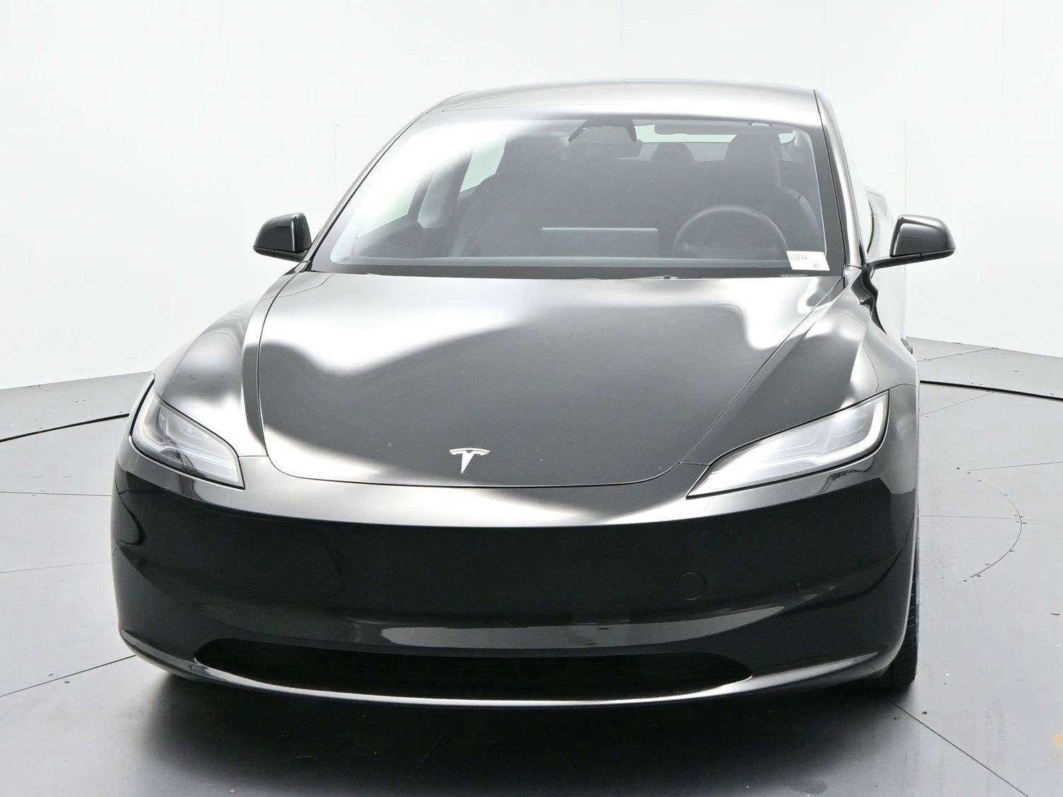 Used 2024 Tesla Model 3 Long Range RWD image 2