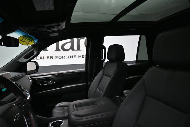 Used 2022 Chevrolet Tahoe RST w/ Luxury Package AWD/4WD image 18