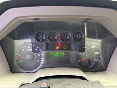 Used 2010 Ford F250 4x4 SuperCab Super Duty image 11