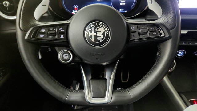 Used 2024 Alfa Romeo Tonale Veloce AWD/4WD image 56
