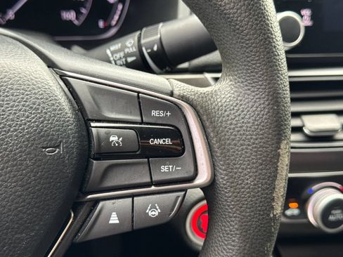 Used 2021 Honda Accord LX image 25