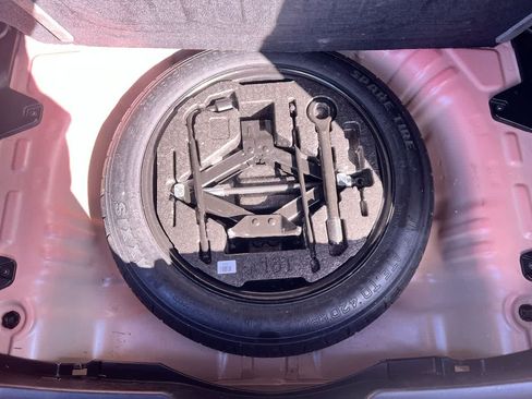 Used 2023 Kia Soul LX FWD image 26