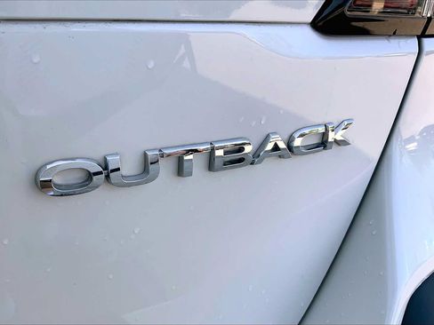 Certified 2024 Subaru Outback Premium AWD/4WD image 9