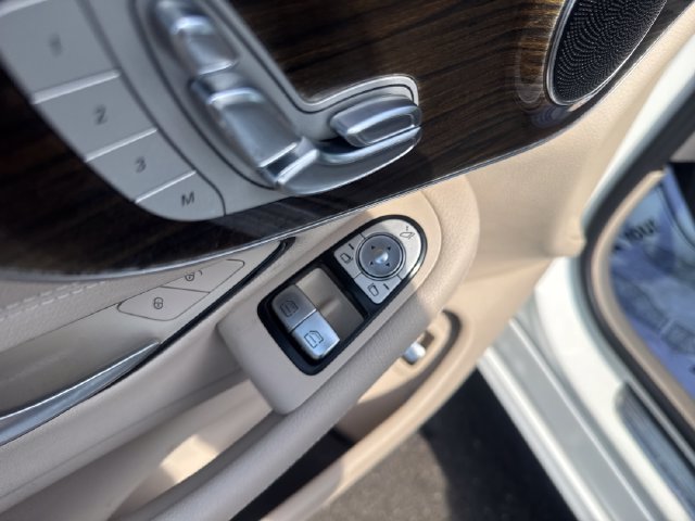Used 2017 Mercedes-Benz C 300 4MATIC Coupe image 12